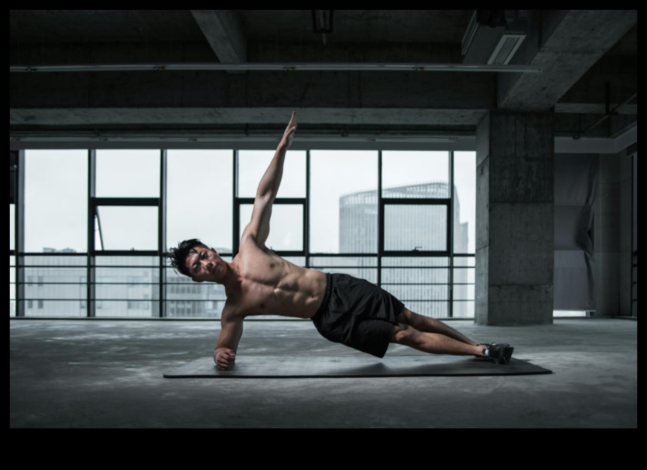 Izvilkts un gatavs: galvenie treniņi veidotai vidusdaļai