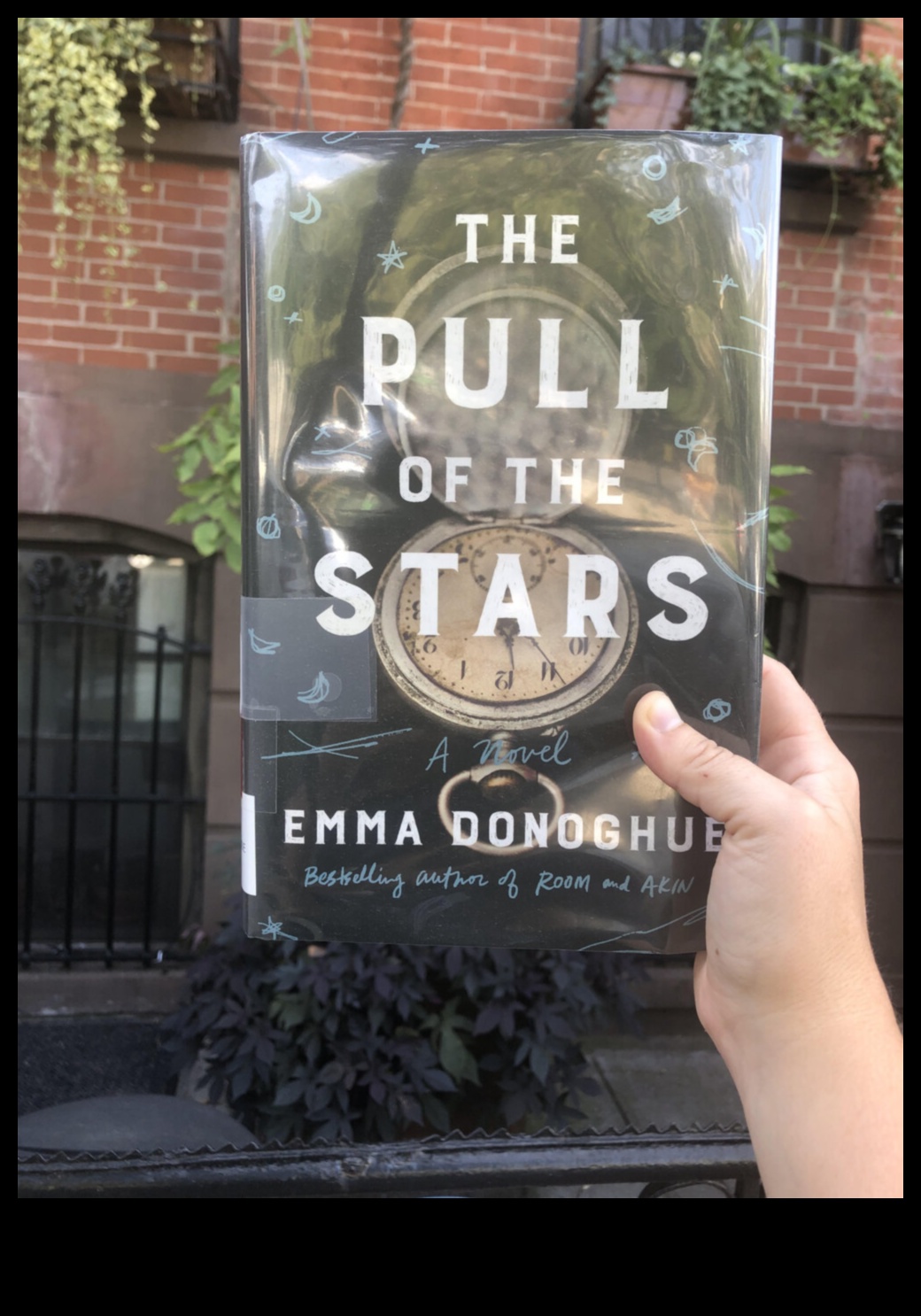 Zvaigžņu gravitācijas: debess ķermeņu dinamiskā pievilkšanās