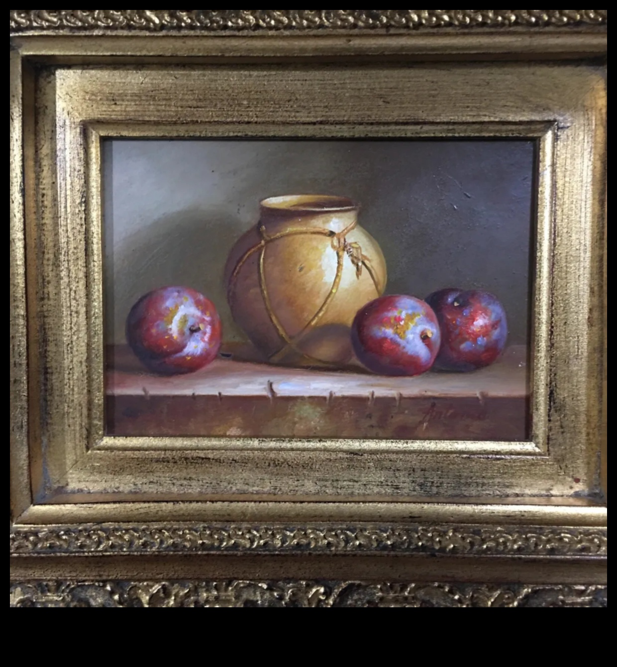 Laika trauki: Klusā daba ar antīkiem priekšmetiem mūžīgās skicēs